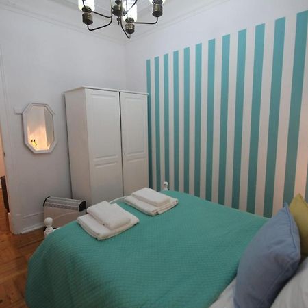 Nautic M1 R2 - Classy & Cozy Double Room With Shared Bathroom In Marques Pombal ลิสบอน ภายนอก รูปภาพ